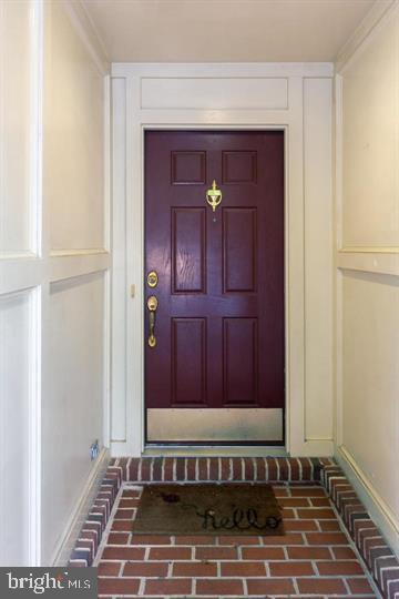 Building Photo - 2519 Gadsby Pl