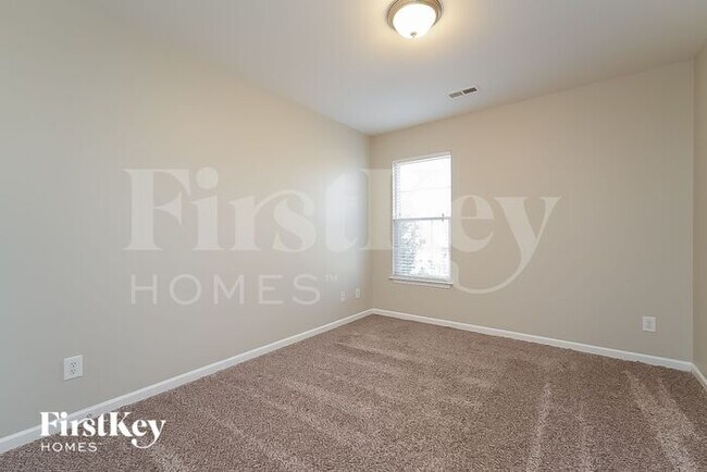 Building Photo - 6314 Birch Pond Rd