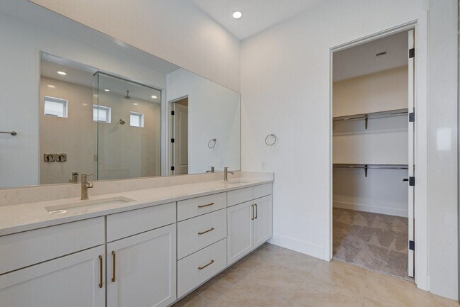 Building Photo - Experience elevated living at Guard Gated Ascension in Summerlin — Las Vegas' premier new luxury ...