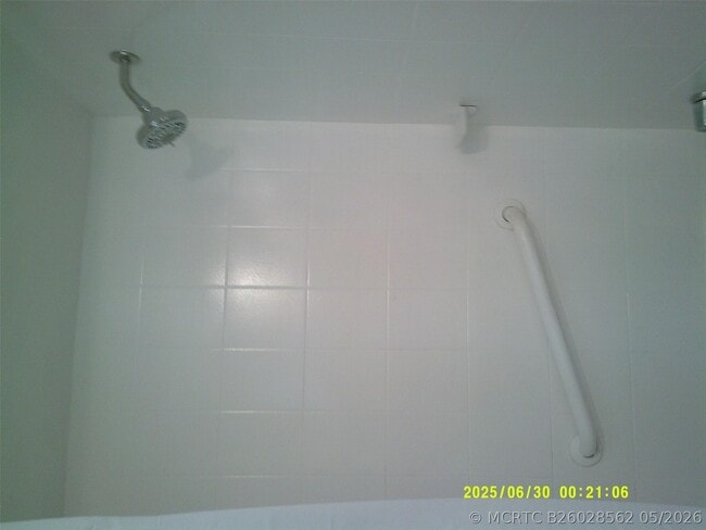Building Photo - 5800 Margate Blvd