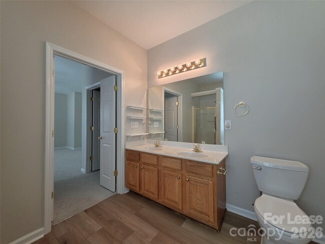 Building Photo - 4730 Willow Glen Rd