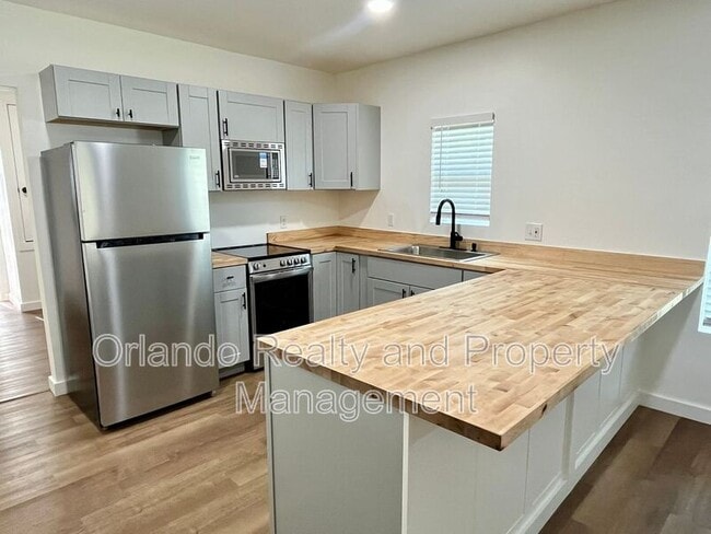 Building Photo - 1521 Nieuport Ln