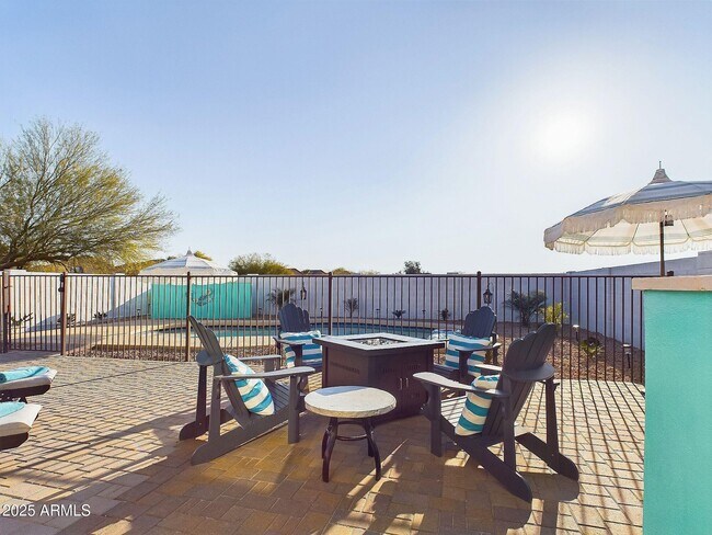 Building Photo - 28580 N Dolomite Ln