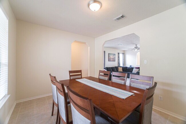 Building Photo - 1111 Turnberry Park Ln