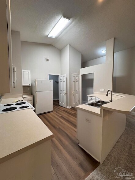 Building Photo - 711 Marsh Harbor Dr