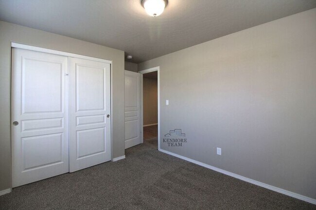 Building Photo - 6814 Crooked River Ct