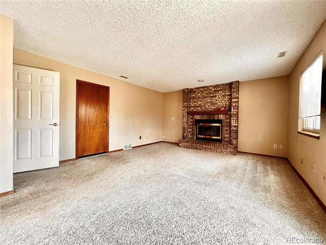 Building Photo - 310 Medford Dr