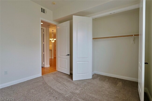 Building Photo - 44 E Serene Ave