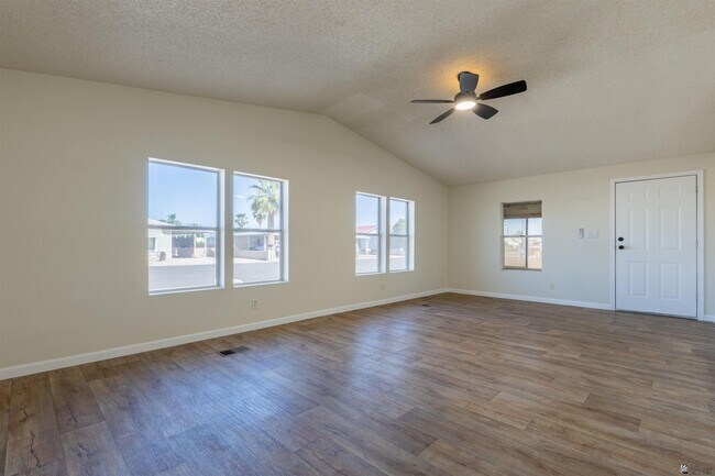 Building Photo - 11238 S Cactus Wren Way