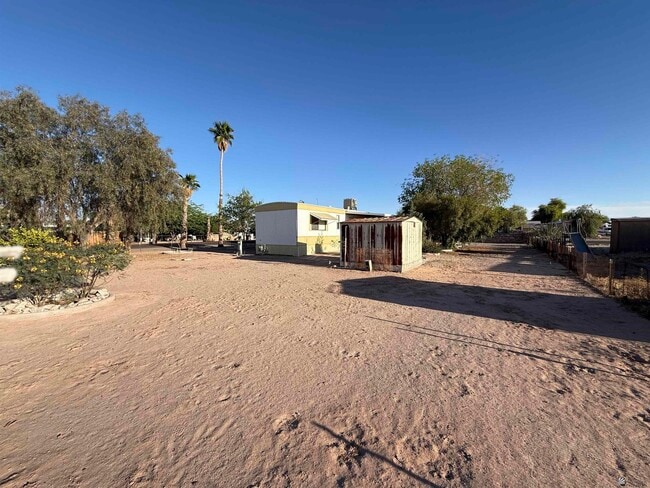 Building Photo - 9384 E Ranch Dr