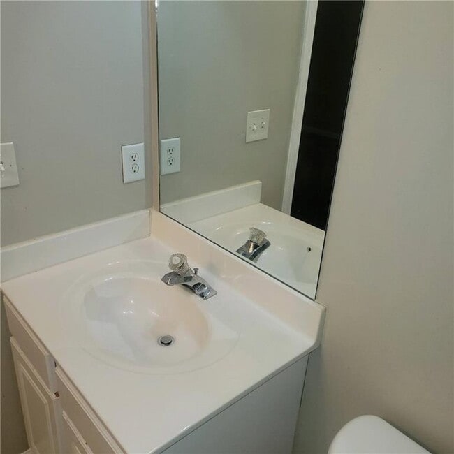 Building Photo - 2127 Dillard Crossing