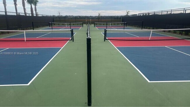 Building Photo - 17204 Cantu Ct