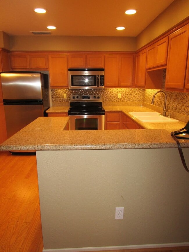 Building Photo - 2915 N Texas St