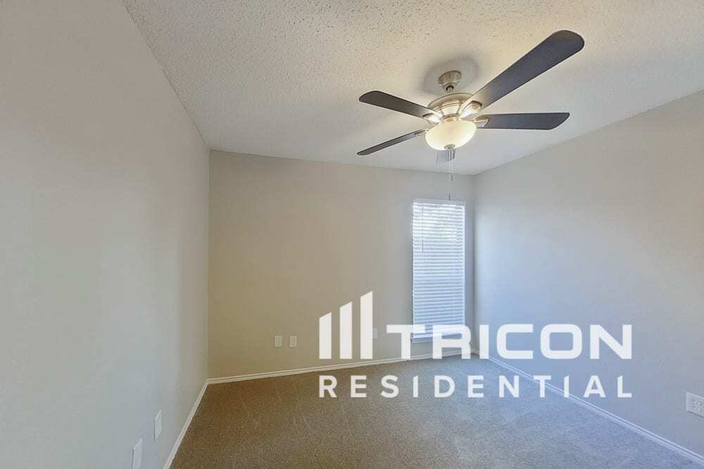 Building Photo - 4805 Sugar Tree Ct