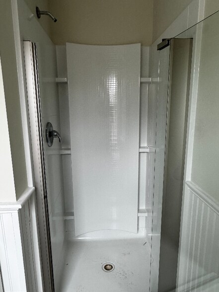 Building Photo - 67 Rockingham Rd