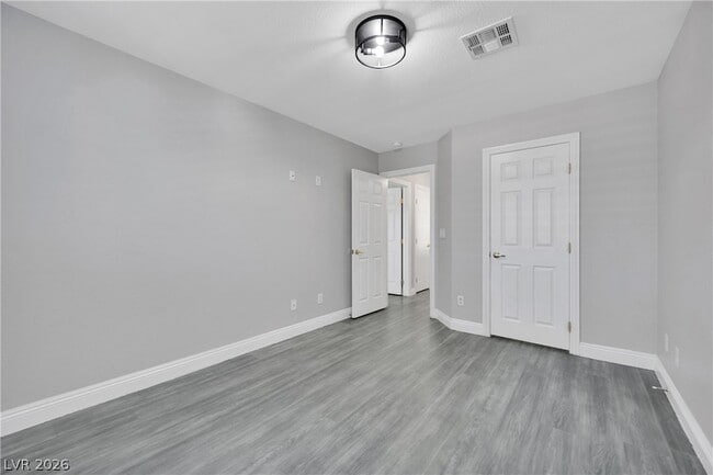 Building Photo - 5017 Lower Falls Ct