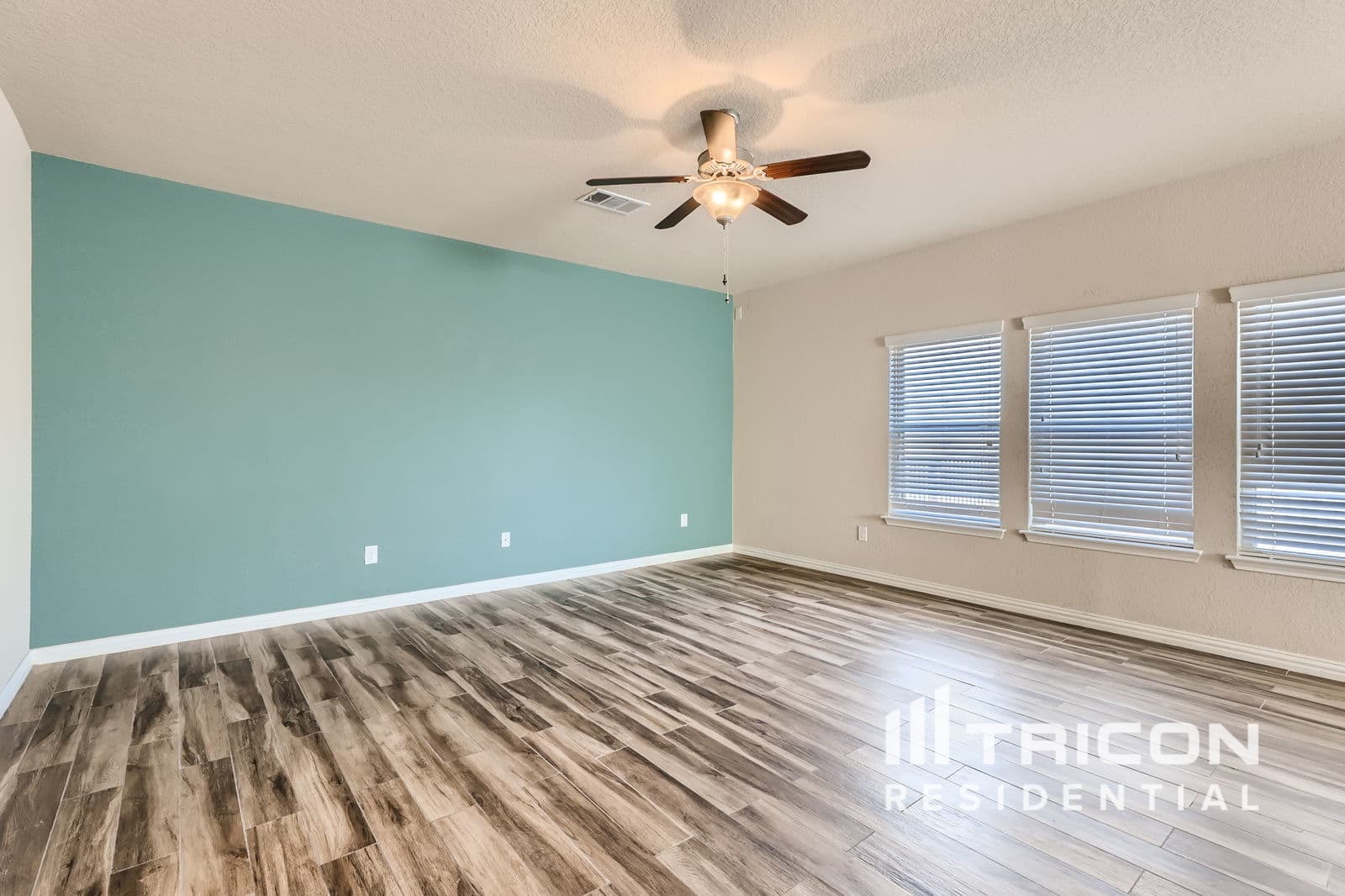 Building Photo - 9731 Marbach Crest