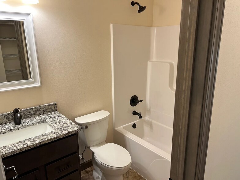 Building Photo - 2809 Beth Ann Ct