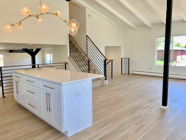 Building Photo - 3365 Ward Rd