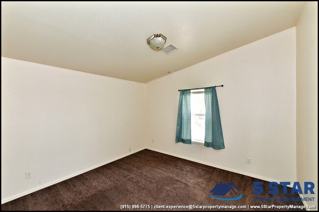 Building Photo - 14164 Robert Ituarte Dr