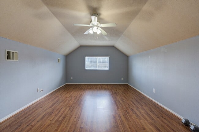 Building Photo - 3403 Kerr Ln