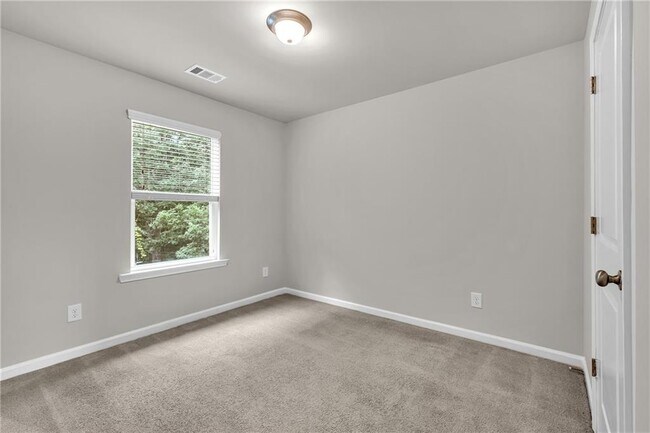 Building Photo - 893 Society Cir