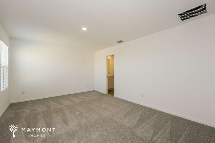 Building Photo - 2916 Tooley Dr