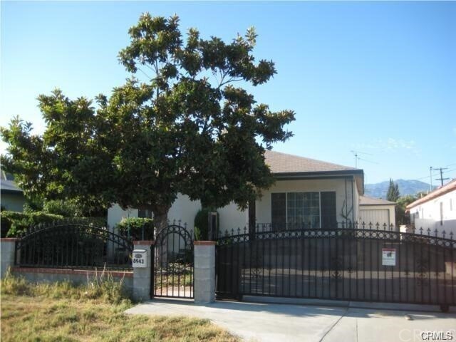 Primary Photo - 8943 Beatrice Pl