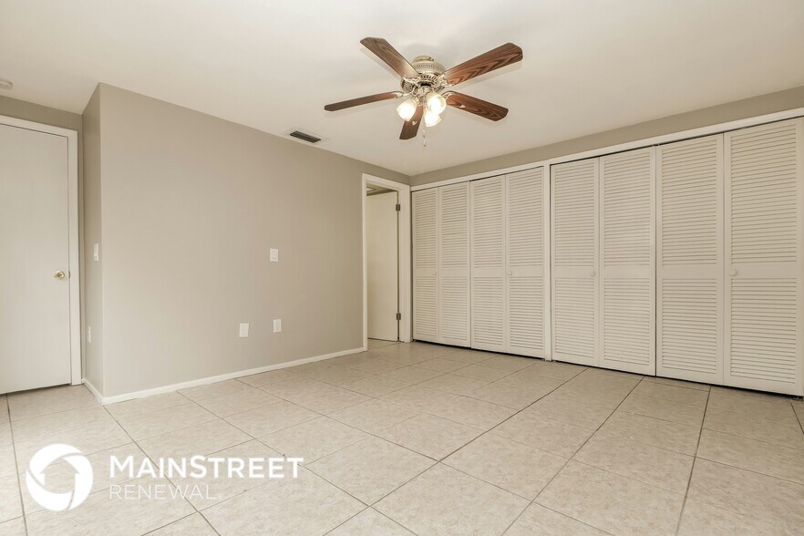 Building Photo - 4113 Schooner Ln