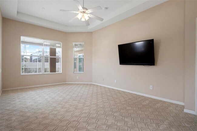 Building Photo - 6121 46th Ln E