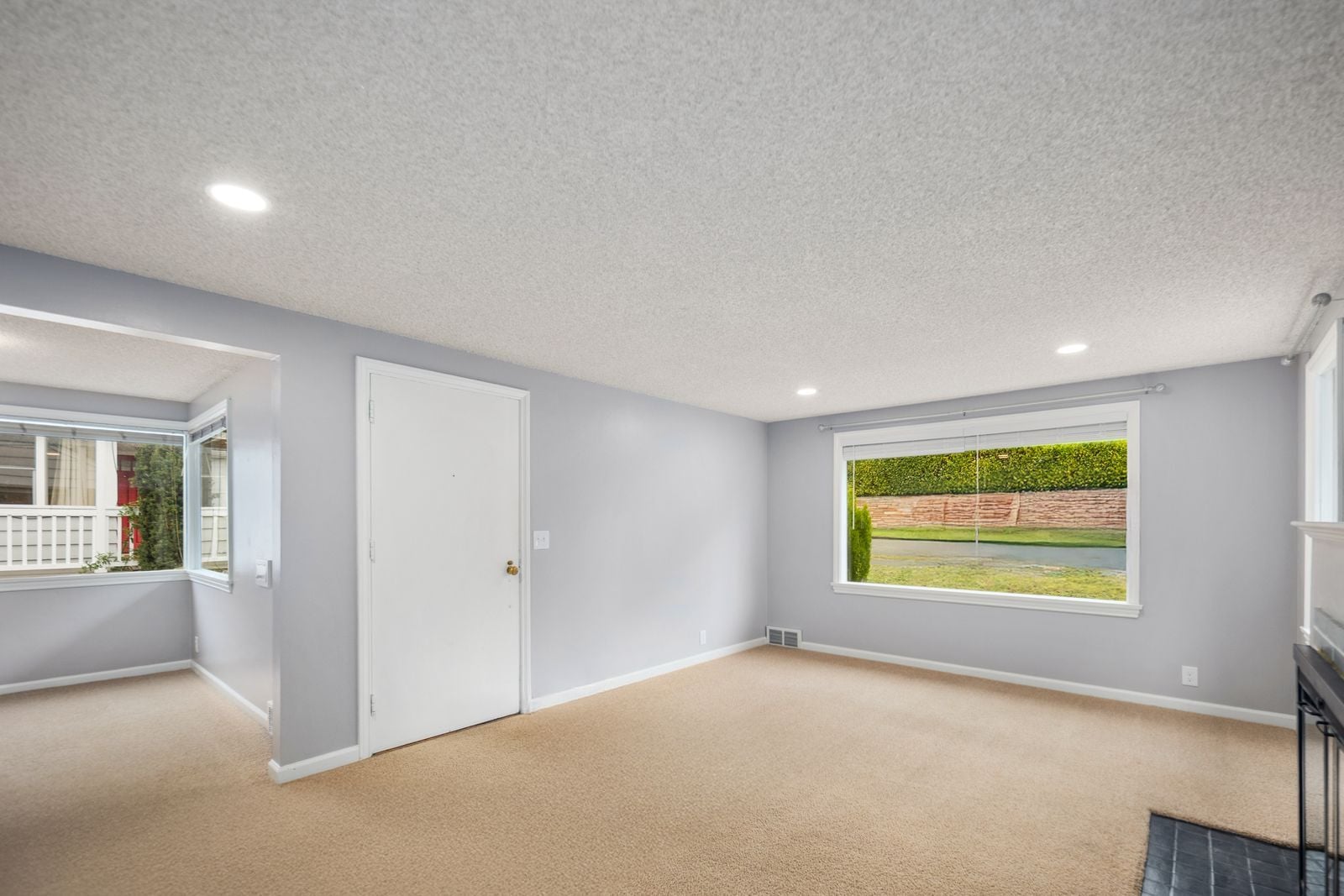 Building Photo - 4731 49th Ave NE