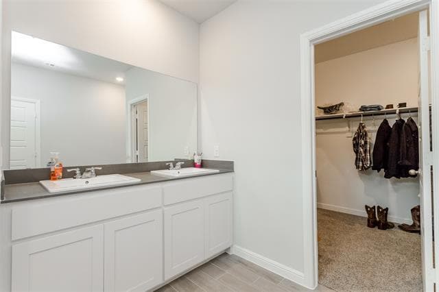 Building Photo - 960 Traction Trl