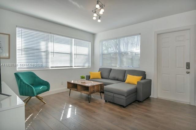 Building Photo - 1101 SW 30th St