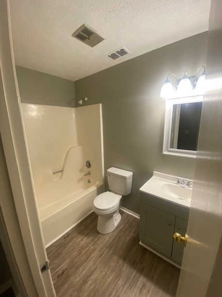 Shared Bathroom - 161 Kim Chase Rd