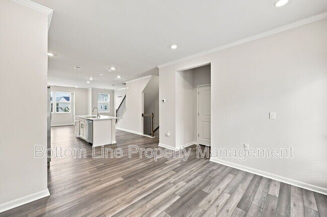 Building Photo - 2617 Chert Ln