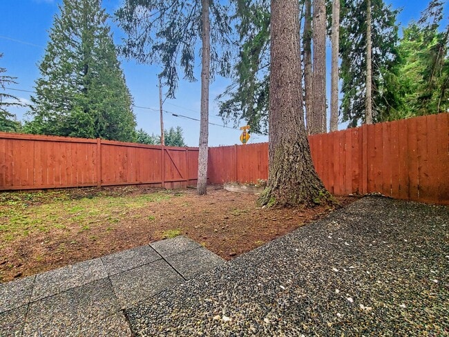 Building Photo - 14327 123rd Ave NE