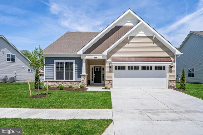 Primary Photo - 31531 Deep Pond Ln