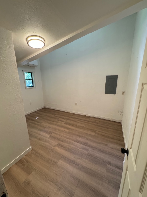 Building Photo - 4203 Thunder Ln