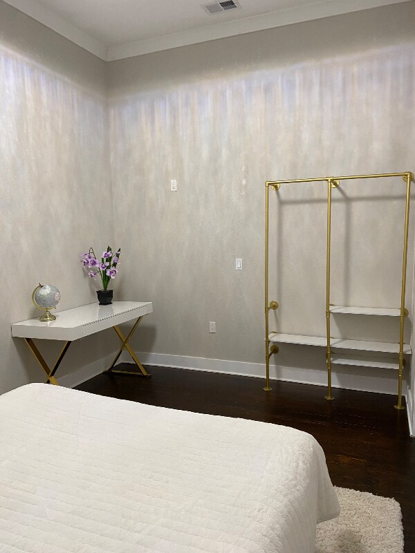 Building Photo - 107 Magnolia Ave