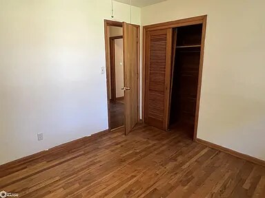 Building Photo - 716 W Taylor Ave