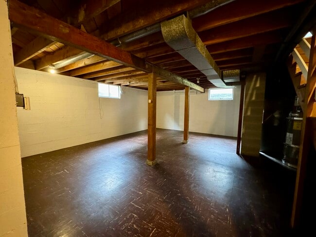 Building Photo - 1212 NW 67th St