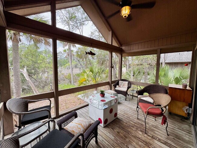 Building Photo - Furnished Moss Creek Golf Cottage