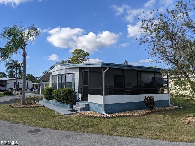 Building Photo - 10011 Merion Ct