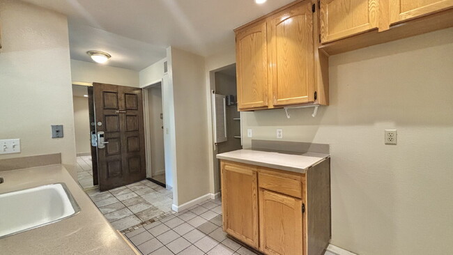 Building Photo - Scenic and Serene Rentals in Ramona