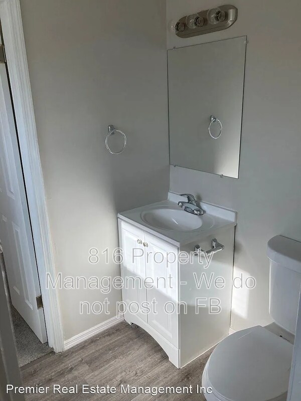 Building Photo - 7614 Eby Ave