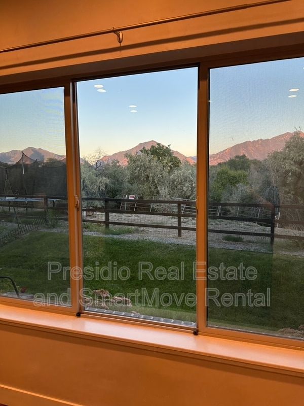 Building Photo - 4137 S 900 E