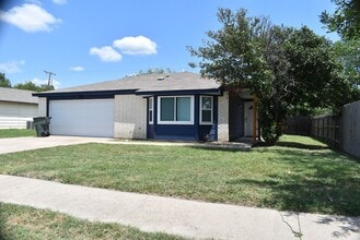 Building Photo - 4 Bd / 2 Bath in Killeen! Convenient to Fo...
