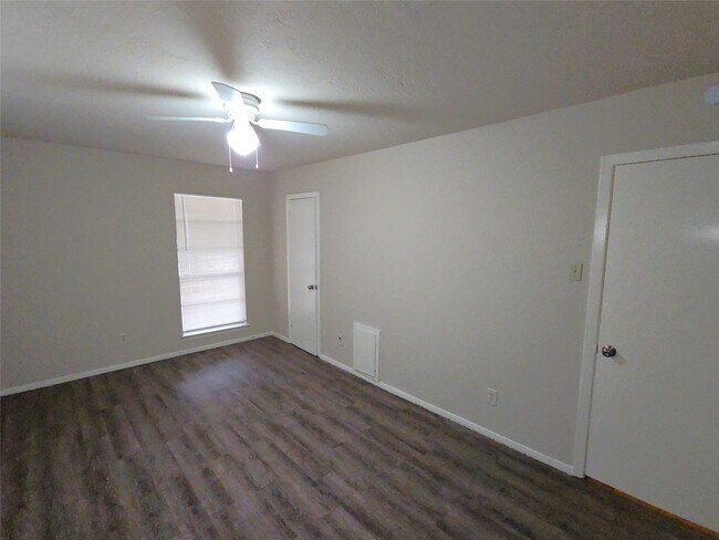 Building Photo - 5607 Grace Point Ln