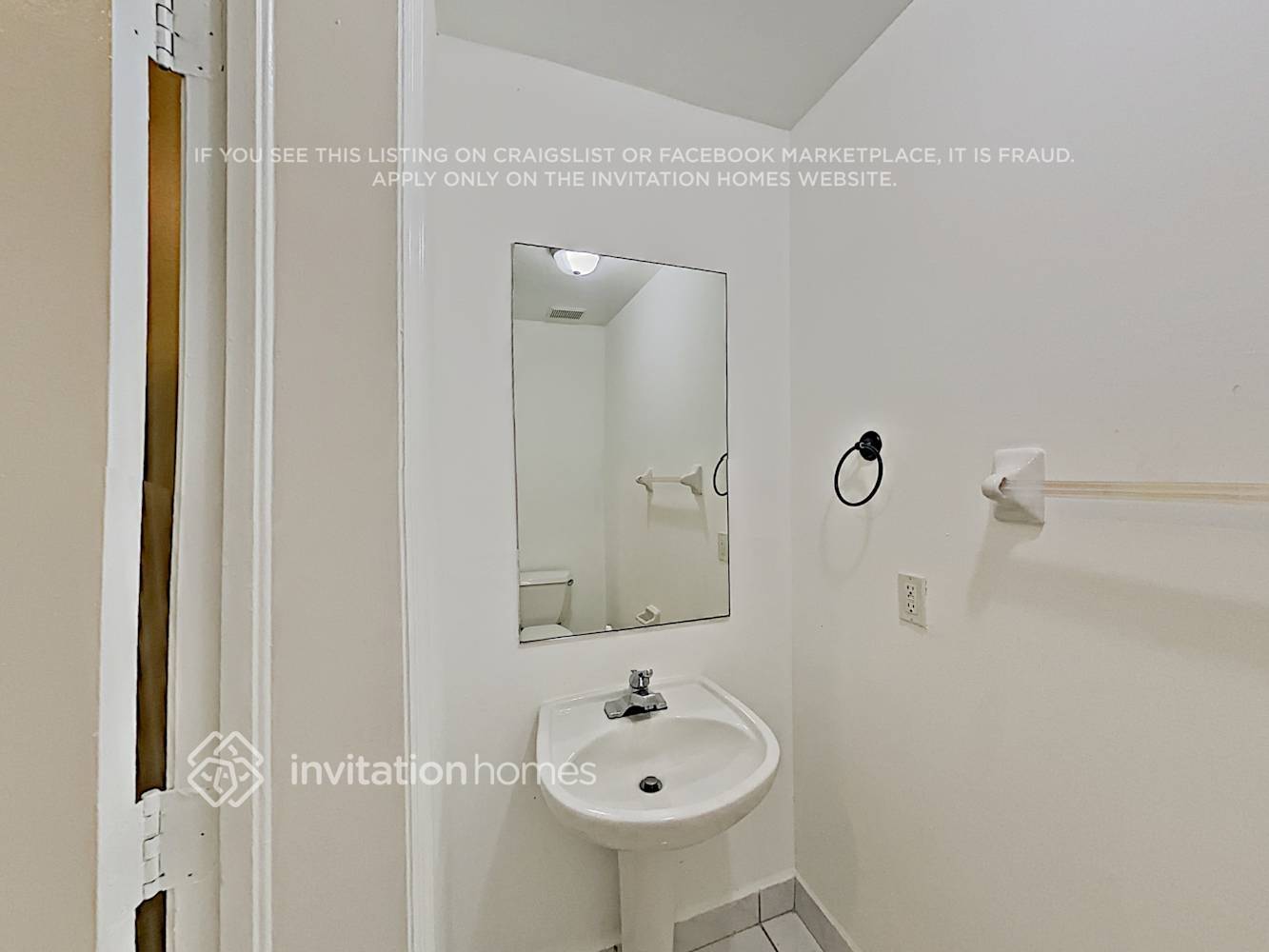 Building Photo - 3849 SW 153rd Ct