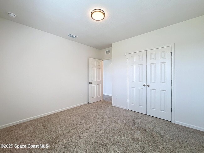 Building Photo - 870 Remington Green Dr SE